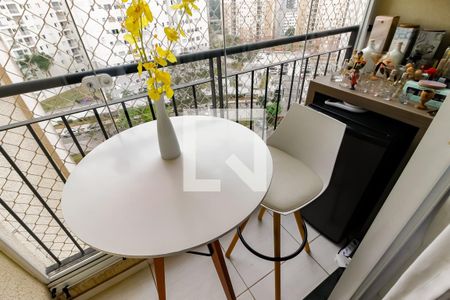 Varanda da Sala de apartamento à venda com 2 quartos, 55m² em Vila Andrade, São Paulo