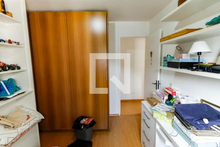 Quarto 1 - Armários de apartamento para alugar com 2 quartos, 62m² em Vila Suzana, São Paulo