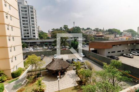 Vista da Sala de apartamento para alugar com 2 quartos, 62m² em Vila Suzana, São Paulo