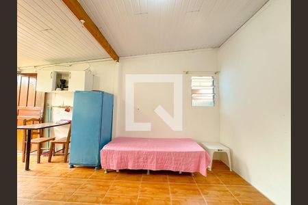 Sala/Quarto de kitnet/studio para alugar com 1 quarto, 30m² em Ingleses do Rio Vermelho, Florianópolis