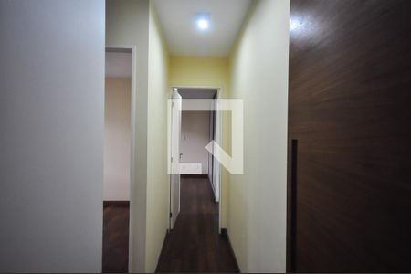 Corredor de apartamento para alugar com 2 quartos, 83m² em Vila Andrade, São Paulo