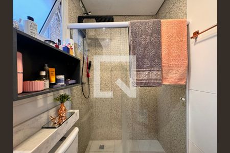 Apartamento à venda com 88m², 2 quartos e 1 vaga Apartamento à venda com 88m², 2 quartos e 1 vagaBanheiro