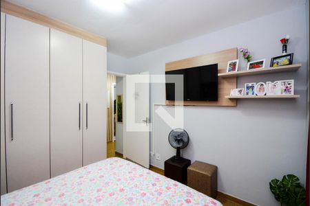 Quarto 2 de apartamento para alugar com 2 quartos, 55m² em Jardim Odete, Guarulhos