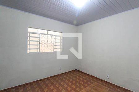 Sala 1 de casa à venda com 6 quartos, 350m² em Vila Elze, São Paulo