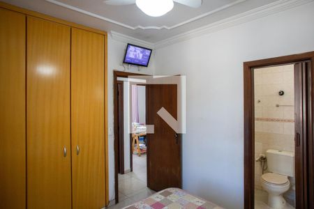 Quarto de apartamento à venda com 3 quartos, 160m² em Palmares, Belo Horizonte