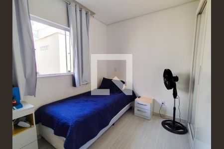 Quarto 2 de casa à venda com 3 quartos, 170m² em Renascença, Belo Horizonte