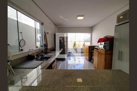 Cozinha de casa à venda com 3 quartos, 170m² em Renascença, Belo Horizonte