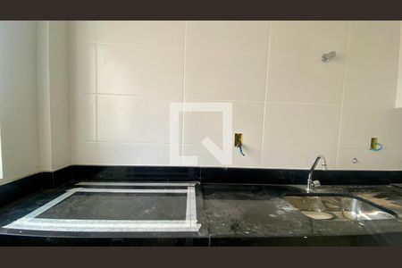 Cozinha de apartamento para alugar com 3 quartos, 150m² em Palmeiras, Belo Horizonte