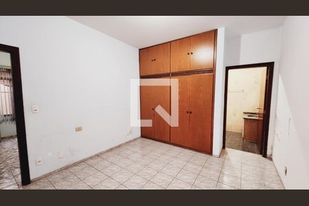 Quarto  de casa à venda com 2 quartos, 100m² em Vila Jundiainópolis, Jundiaí