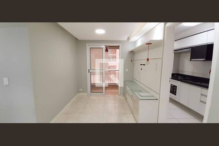 Sala de apartamento à venda com 2 quartos, 58m² em Novo Osasco, Osasco