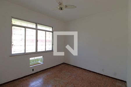 Quarto 1 de casa para alugar com 3 quartos, 100m² em Bento Ribeiro, Rio de Janeiro