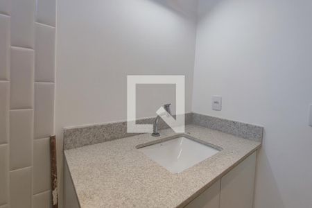 Banheiro Suíte de apartamento à venda com 1 quarto, 61m² em Cambuí, Campinas