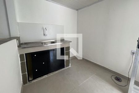 Cozinha de casa para alugar com 1 quarto, 50m² em Vila Leopoldina, Duque de Caxias