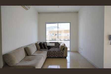 Sala de apartamento para alugar com 2 quartos, 175m² em Saco Grande, Florianópolis