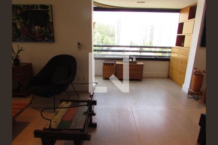 Sala de apartamento à venda com 4 quartos, 250m² em Vila Andrade, São Paulo