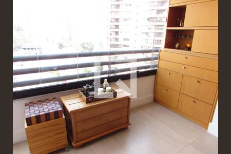 Sala de apartamento para alugar com 4 quartos, 250m² em Vila Andrade, São Paulo