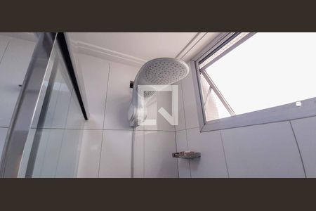 Apartamento à venda com 110m², 3 quartos e 1 vaga Apartamento à venda com 110m², 3 quartos e 1 vagaBanheiro Social