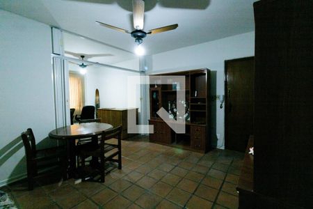 Sala de apartamento para alugar com 3 quartos, 67m² em Jardim Santa Maria, Guarujá