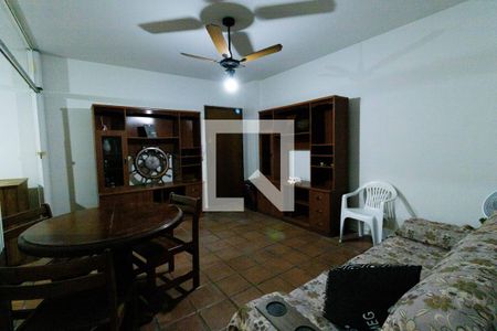 Sala de apartamento para alugar com 3 quartos, 67m² em Jardim Santa Maria, Guarujá