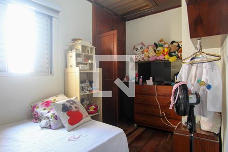 Quarto de casa à venda com 3 quartos, 300m² em Vila Ema, São Paulo