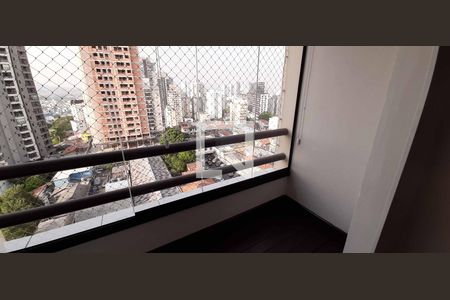 Sacada de apartamento à venda com 3 quartos, 71m² em Vila Osasco, Osasco