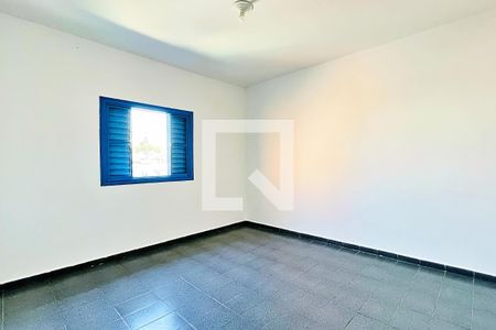 Quarto 2 de casa à venda com 2 quartos, 120m² em Jardim Dourado, Guarulhos