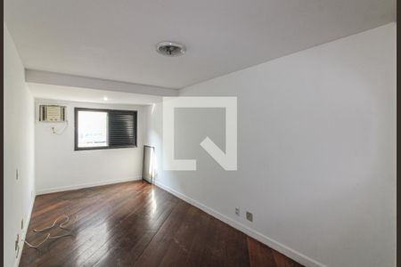 Suíte de apartamento para alugar com 3 quartos, 180m² em Recreio dos Bandeirantes, Rio de Janeiro