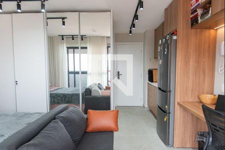 Sala/quarto de kitnet/studio para alugar com 1 quarto, 27m² em Vila Mariana, São Paulo