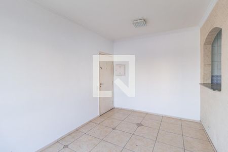 Sala de apartamento à venda com 2 quartos, 56m² em Km 18, Osasco