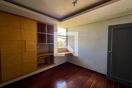 Quarto de apartamento para alugar com 4 quartos, 340m² em Santa Lúcia, Belo Horizonte