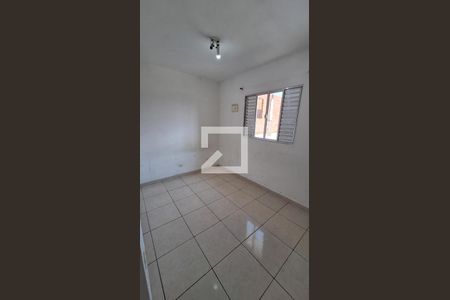 Quarto de casa para alugar com 1 quarto, 25m² em Jardim Goncalves, Itaquaquecetuba