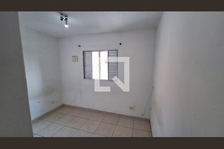 Quarto de casa para alugar com 1 quarto, 25m² em Jardim Goncalves, Itaquaquecetuba