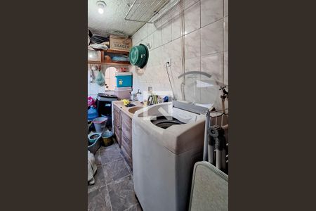 Casa à venda com 470m², 5 quartos e 4 vagas Casa à venda com 470m², 5 quartos e 4 vagasÁrea de Serviço