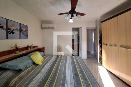 Casa à venda com 470m², 5 quartos e 4 vagas Casa à venda com 470m², 5 quartos e 4 vagasSuíte 2