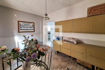 Casa à venda com 470m², 5 quartos e 4 vagas Casa à venda com 470m², 5 quartos e 4 vagasCopa