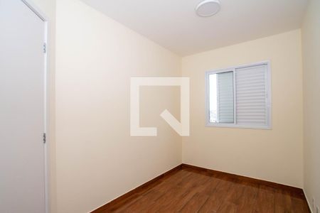 Quarto 2 de apartamento à venda com 2 quartos, 45m² em Jardim Diogo, Guarulhos