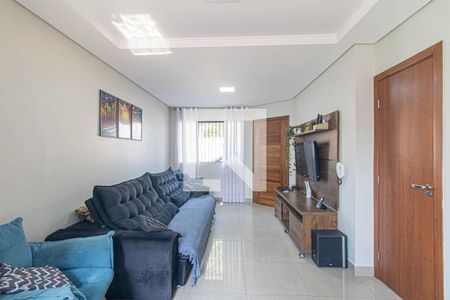 Sala de casa de condomínio para alugar com 4 quartos, 121m² em Uberaba, Curitiba