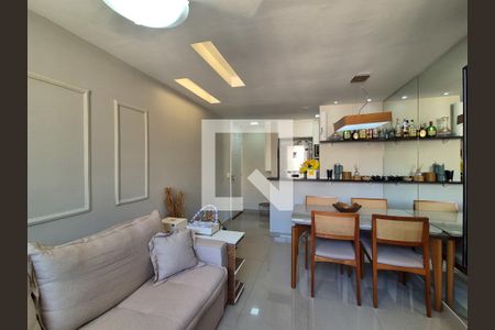 Sala de apartamento para alugar com 3 quartos, 60m² em Vargem Pequena, Rio de Janeiro