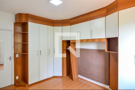 Quarto 1 de casa de condomínio à venda com 2 quartos, 90m² em Jardim Regina Alice, Barueri