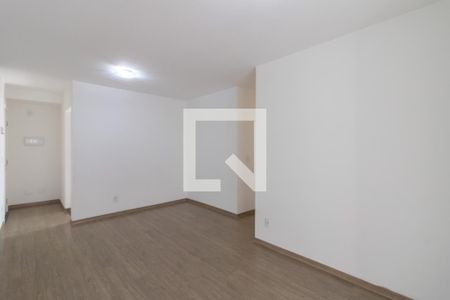 Sala de apartamento para alugar com 3 quartos, 77m² em Jardim Flor da Montanha, Guarulhos