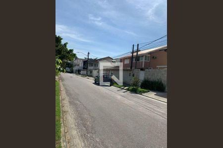 Casa à venda com 3 quartos, 150m² em Itaipu, Niterói