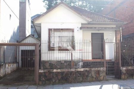 Casa à venda com 3 quartos, 250m² em Passo d’Areia, Porto Alegre