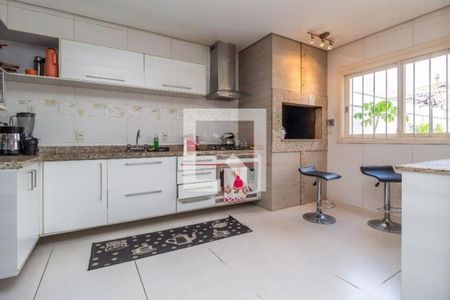 Casa à venda com 3 quartos, 180m² em Sarandi, Porto Alegre