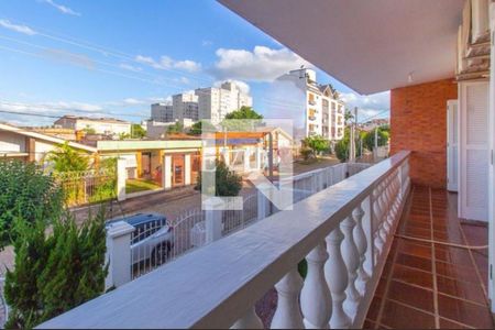 Casa à venda com 4 quartos, 293m² em Jardim Itu, Porto Alegre