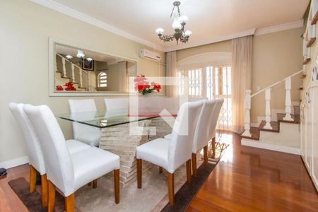 Casa à venda com 4 quartos, 293m² em Jardim Itu, Porto Alegre