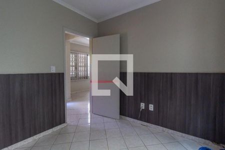 Casa à venda com 3 quartos, 312m² em Passo d’Areia, Porto Alegre