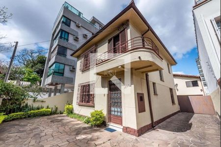 Casa à venda com 4 quartos, 314m² em Petrópolis, Porto Alegre