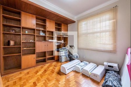 Casa à venda com 4 quartos, 314m² em Petrópolis, Porto Alegre