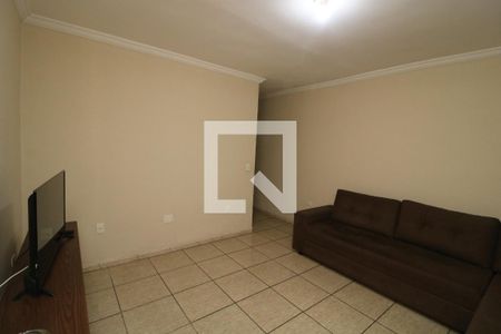 Sala de casa à venda com 4 quartos, 120m² em Vila Antonieta, São Paulo