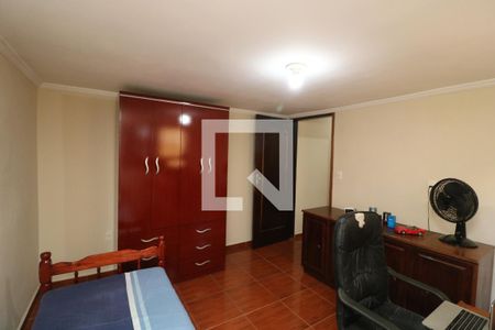 Quarto de casa à venda com 4 quartos, 120m² em Vila Antonieta, São Paulo